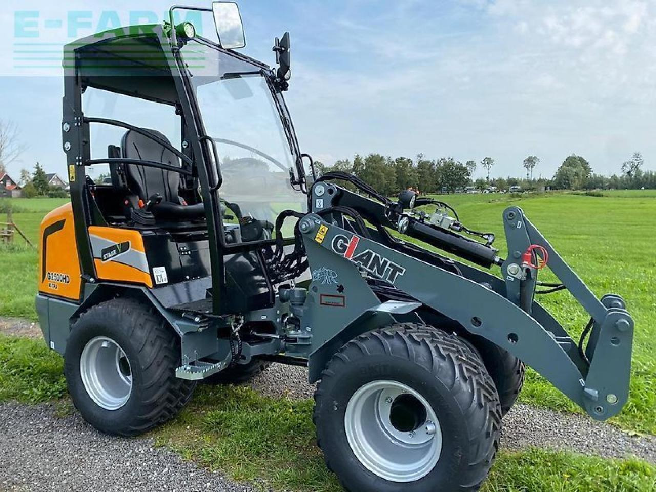 Giant g2500 x-tra hd neu - Minigravemaskine: billede 2 Giant g2500 x-tra hd neu - Minigravemaskine: billede 2