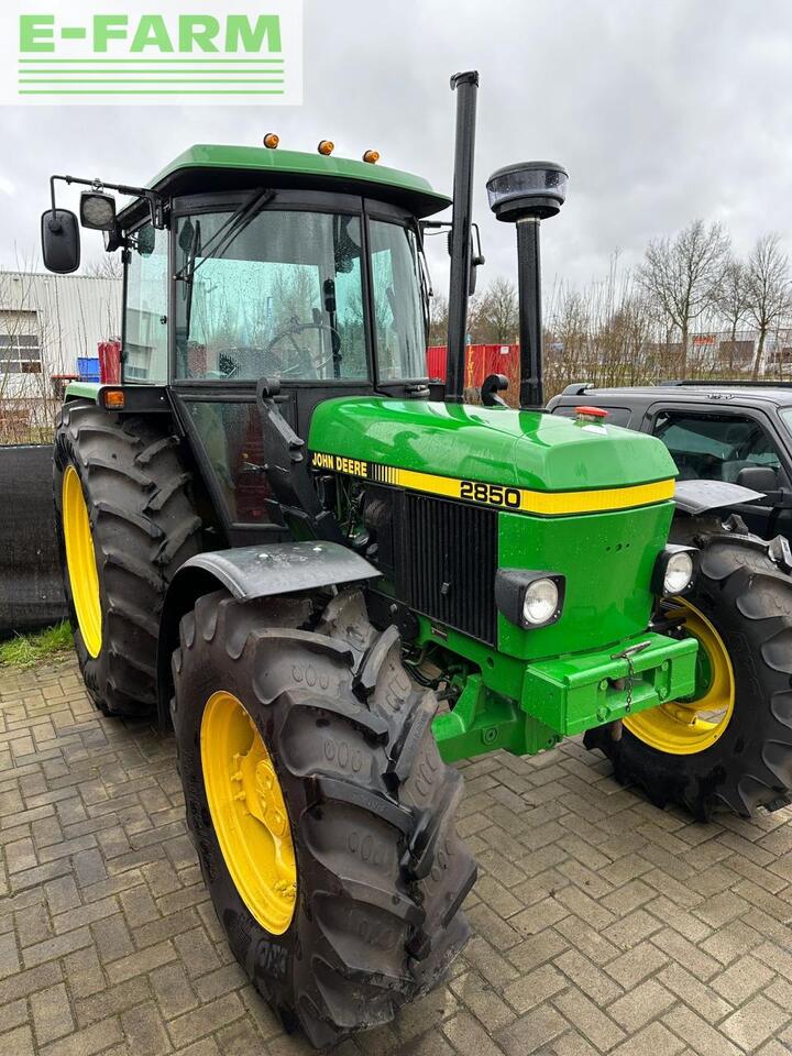 John Deere 2850 - Traktor: billede 1 John Deere 2850 - Traktor: billede 1