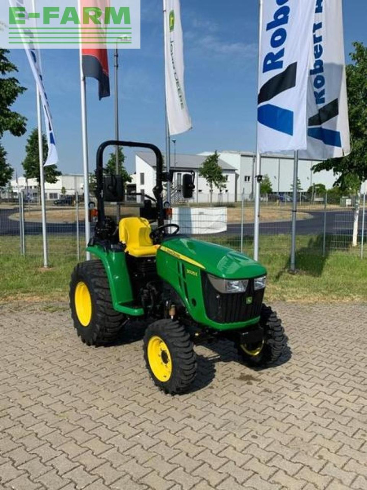 John Deere 3025e - Traktor: billede 1 John Deere 3025e - Traktor: billede 1
