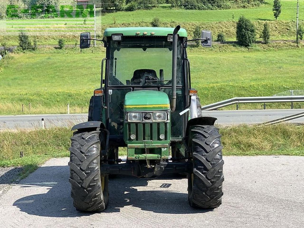 John Deere 5400 a - Traktor: billede 3 John Deere 5400 a - Traktor: billede 3