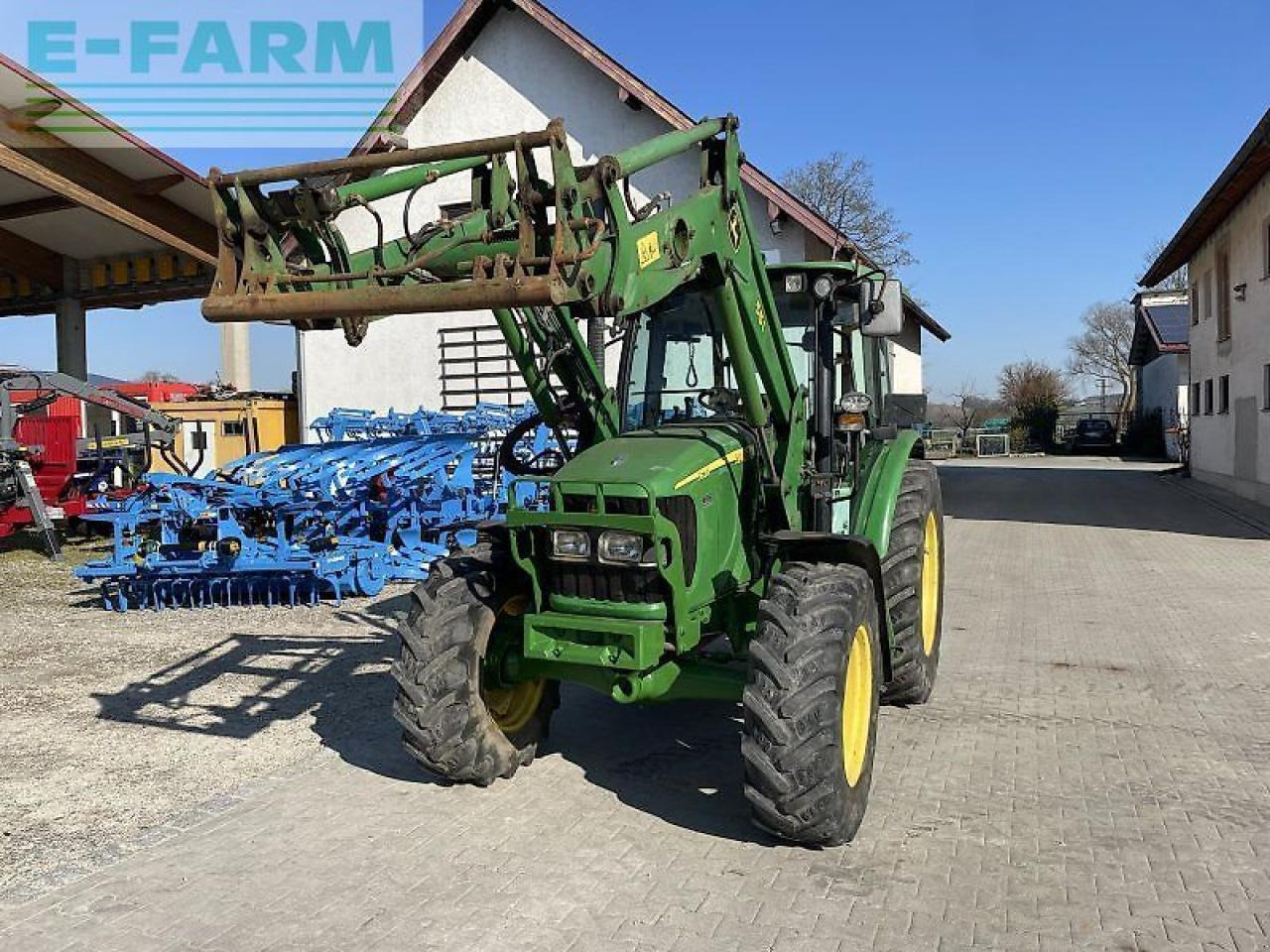 John Deere 5620 fl premium - Traktor: billede 4 John Deere 5620 fl premium - Traktor: billede 4