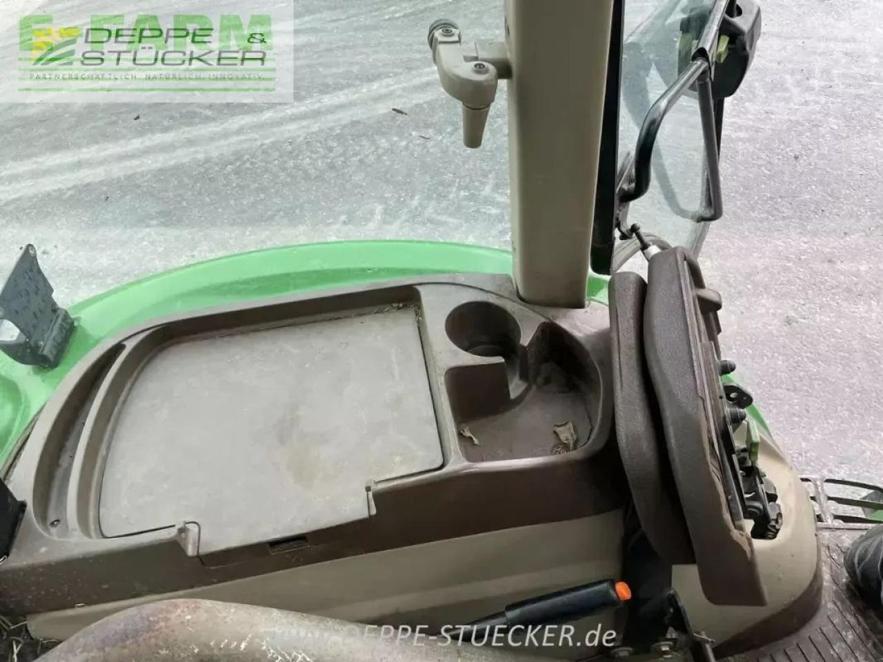 John Deere 5720 - Traktor: billede 2 John Deere 5720 - Traktor: billede 2