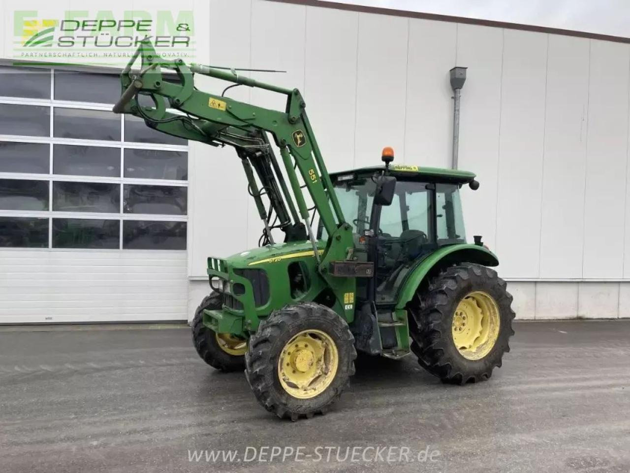 John Deere 5720 - Traktor: billede 1 John Deere 5720 - Traktor: billede 1