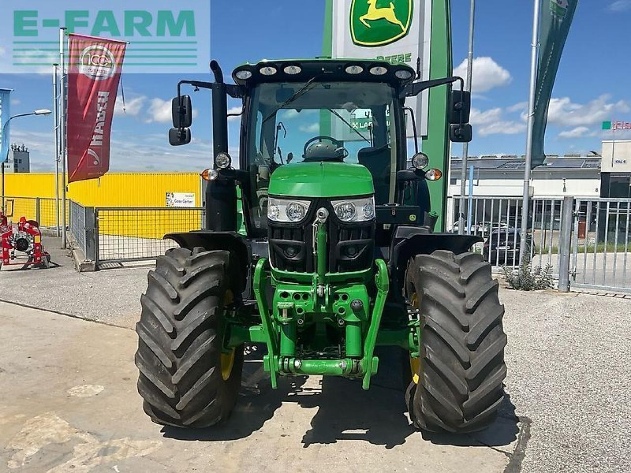 Traktor John Deere 6110r: billede 6