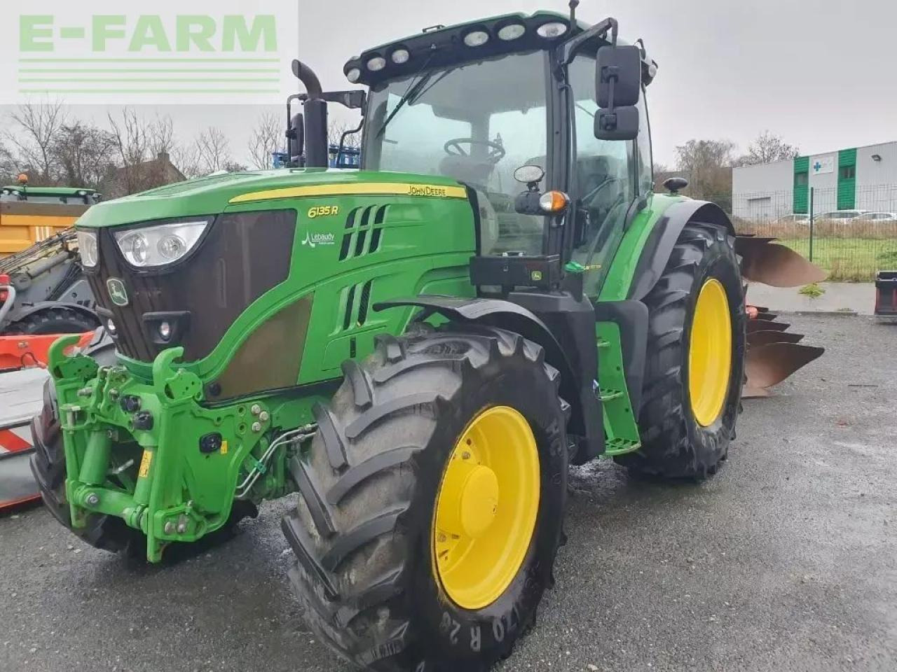 John Deere 6135r - Traktor: billede 1 John Deere 6135r - Traktor: billede 1