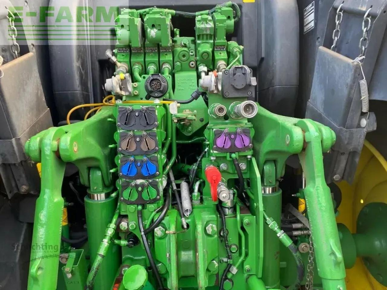 Traktor John Deere 6175 r: billede 7