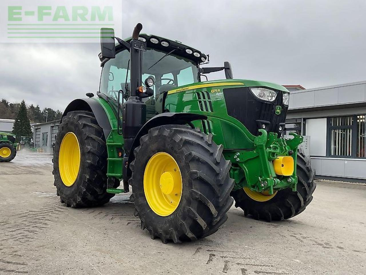 John Deere 6175 r - Traktor: billede 2 John Deere 6175 r - Traktor: billede 2