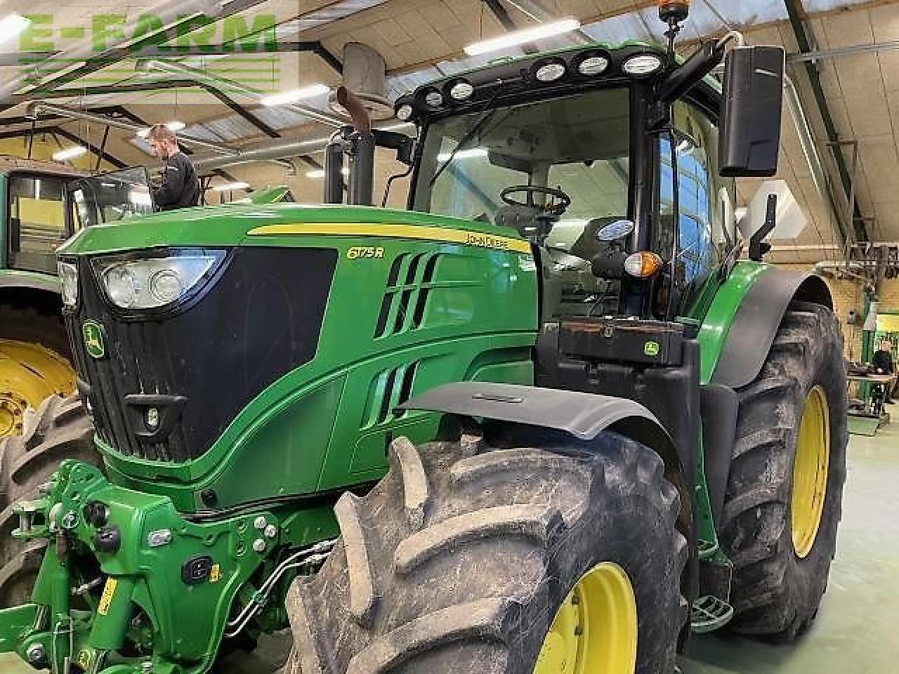 John Deere 6175r - Traktor: billede 2 John Deere 6175r - Traktor: billede 2