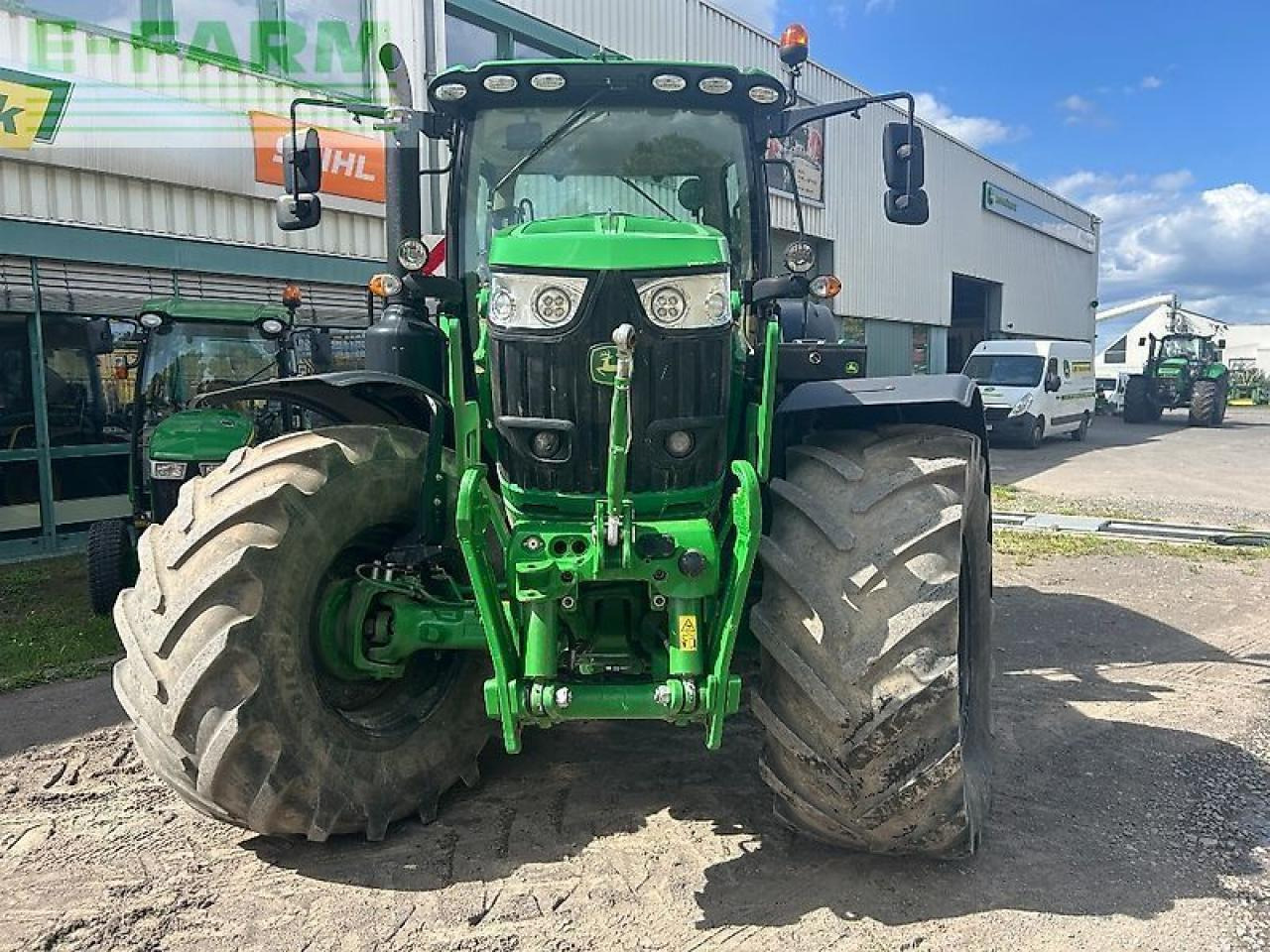 John Deere 6175r - Traktor: billede 2 John Deere 6175r - Traktor: billede 2