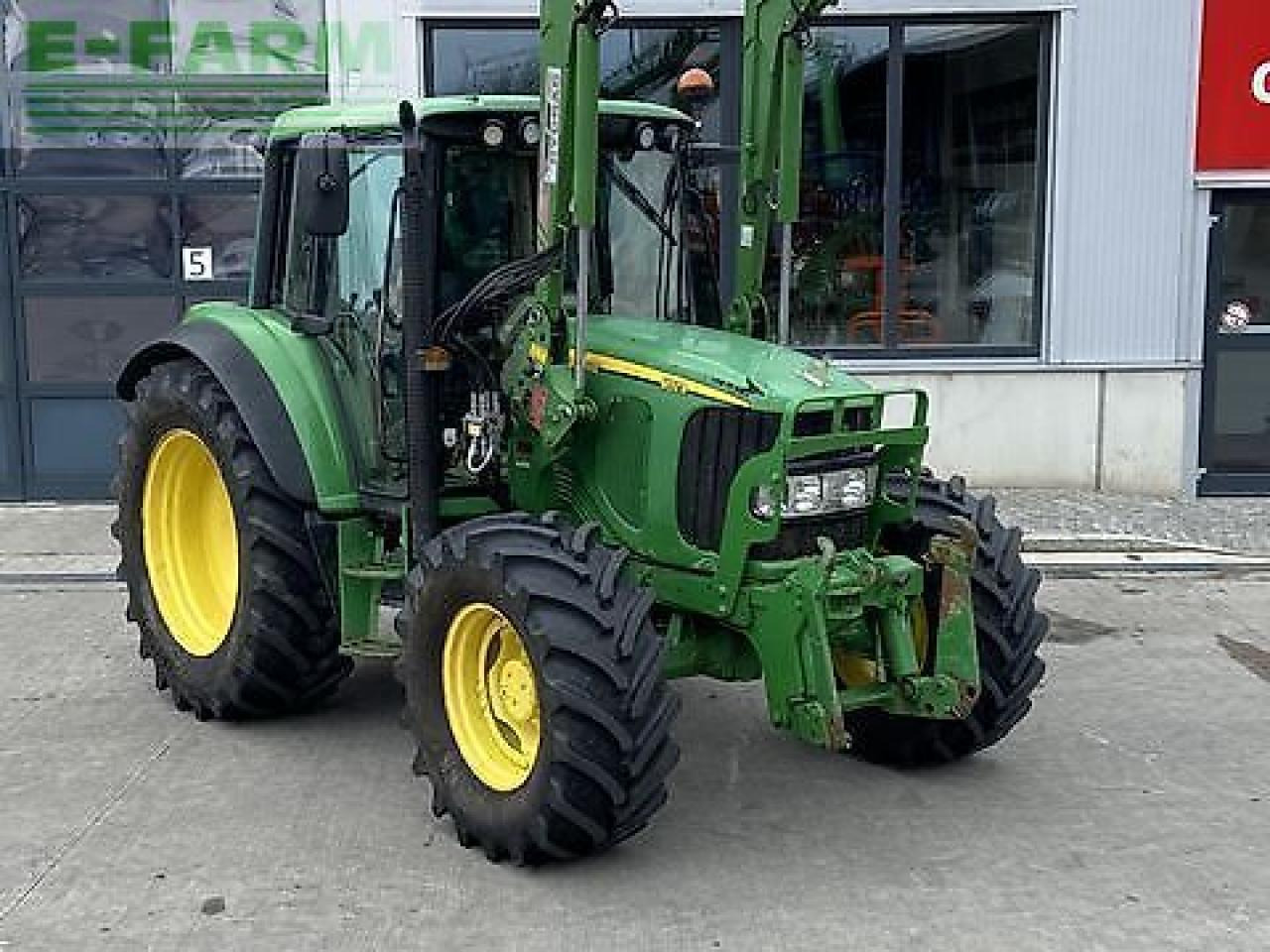 John Deere 6320 + fl - Traktor: billede 3 John Deere 6320 + fl - Traktor: billede 3