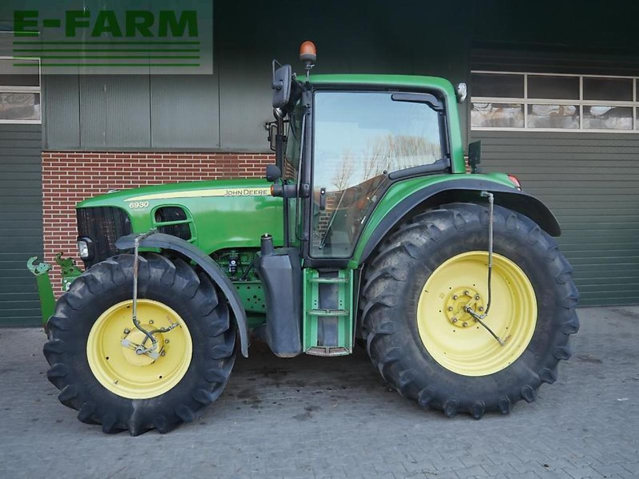 John Deere 6930 premium autopowr - Traktor: billede 5 John Deere 6930 premium autopowr - Traktor: billede 5