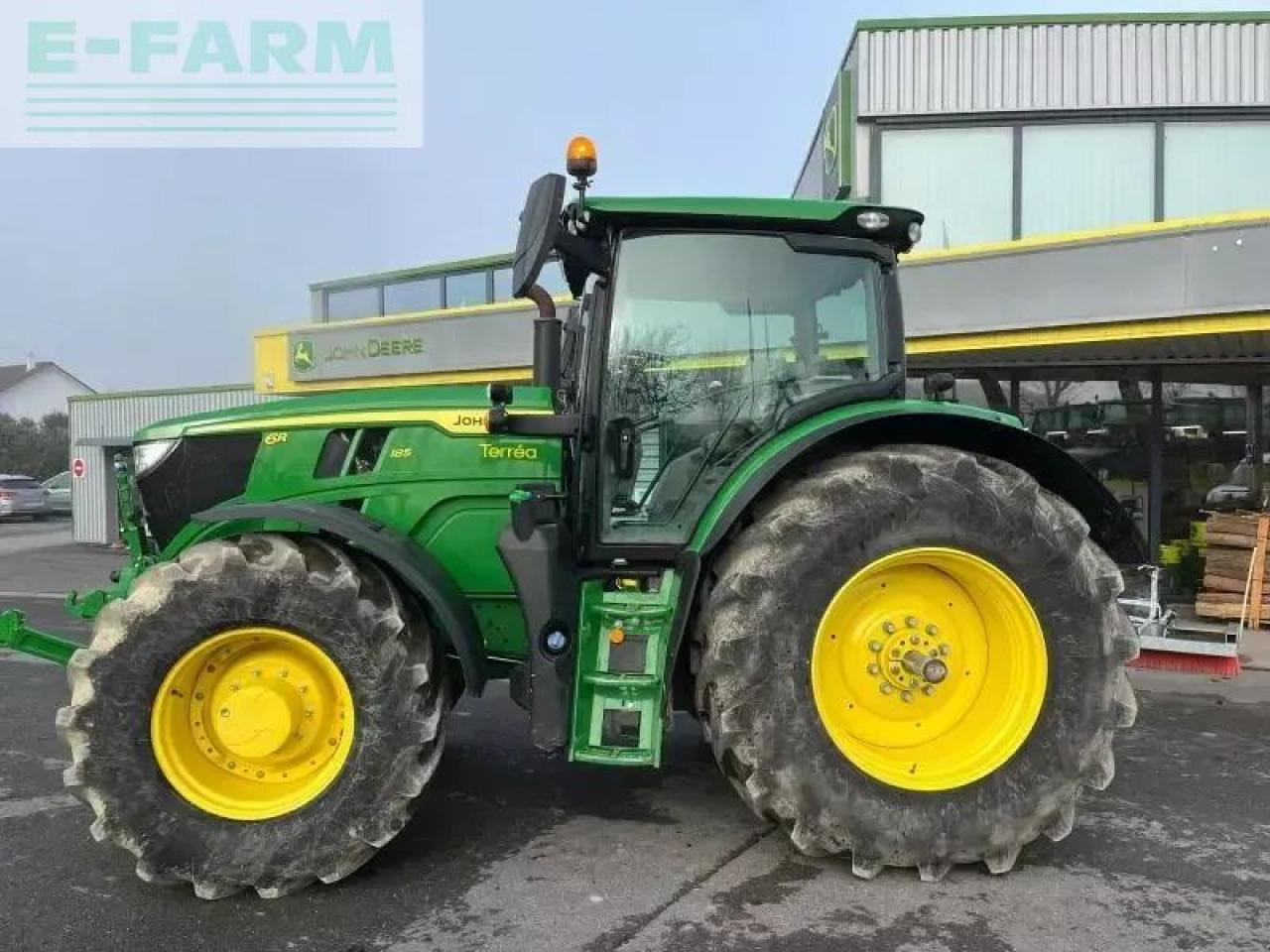 John Deere 6r 185 - Traktor: billede 3 John Deere 6r 185 - Traktor: billede 3