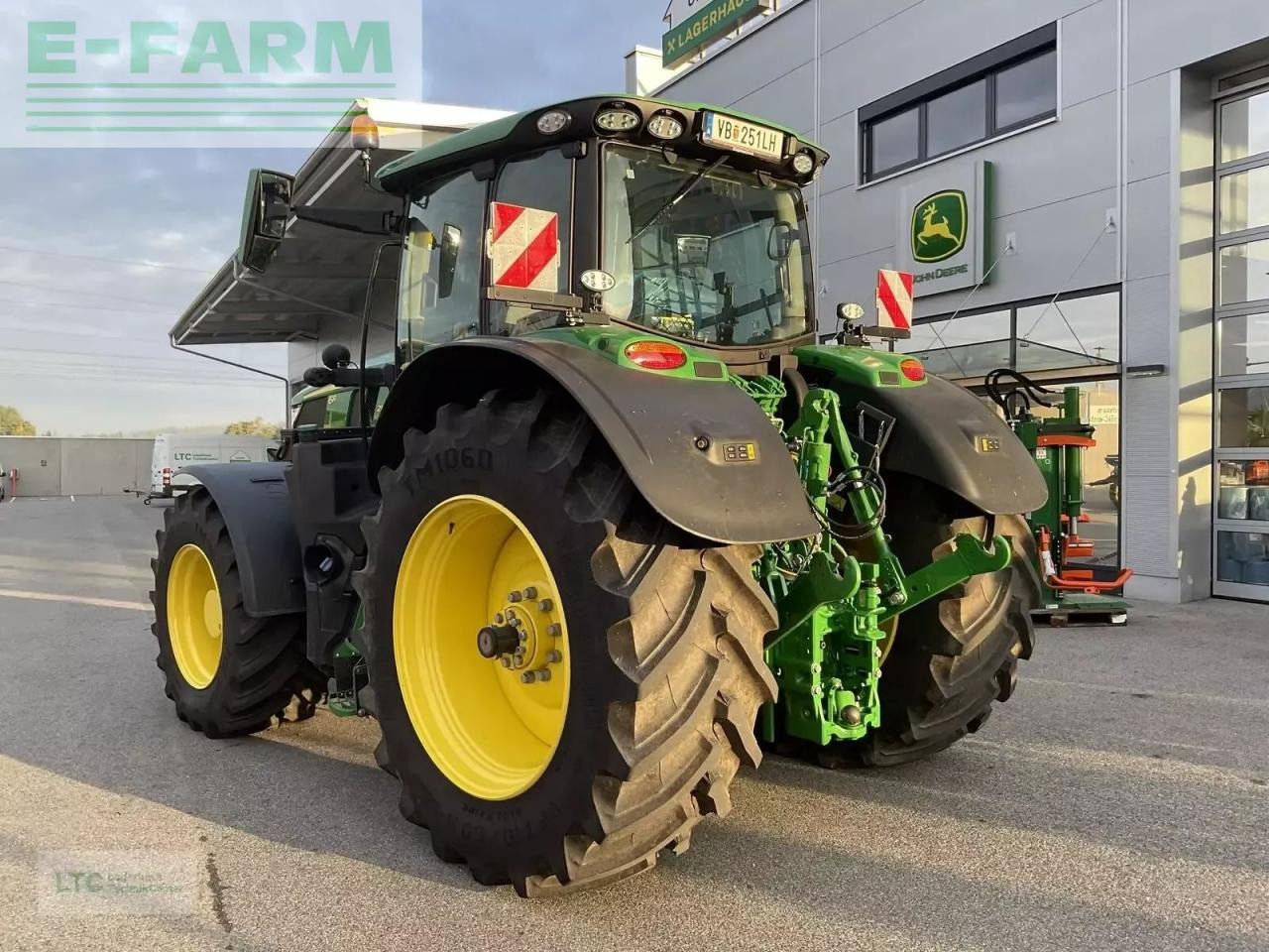 John Deere 6r 215 - Traktor: billede 4 John Deere 6r 215 - Traktor: billede 4