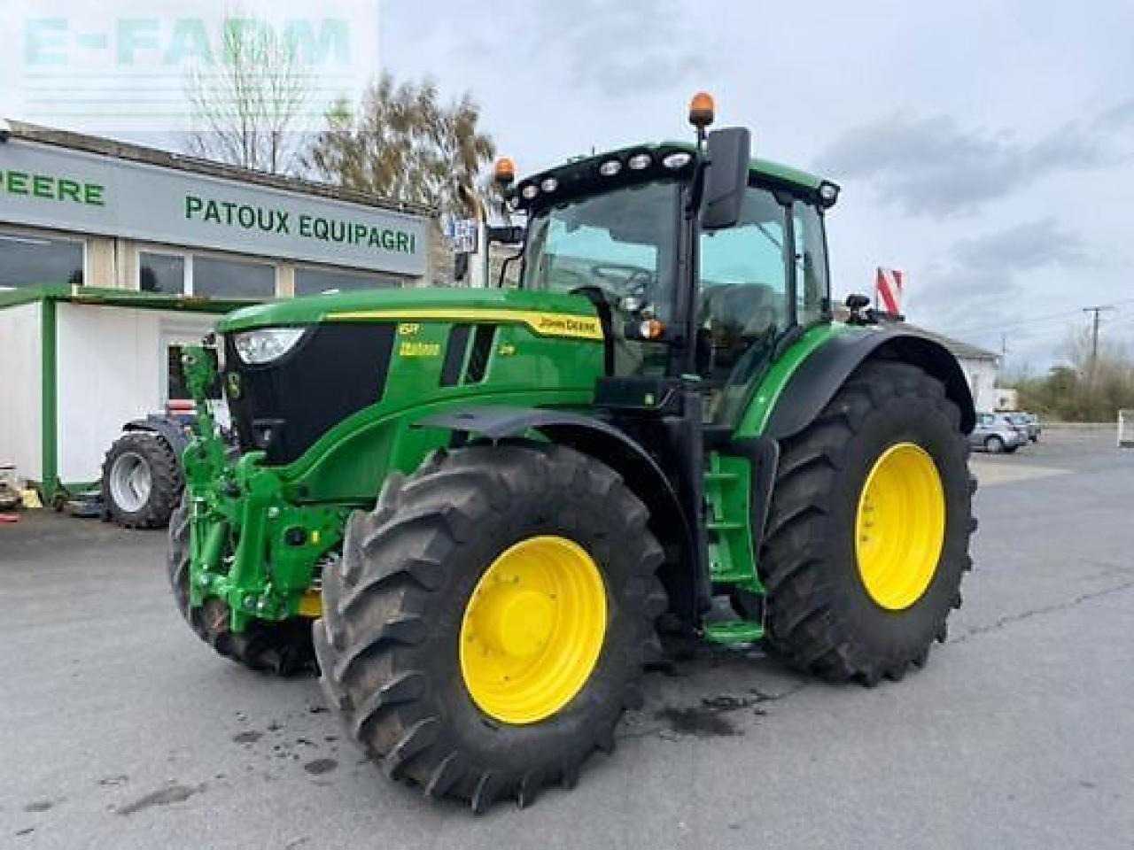John Deere 6r215 - Traktor: billede 1 John Deere 6r215 - Traktor: billede 1