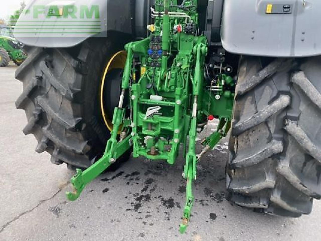 John Deere 6r215 - Traktor: billede 5 John Deere 6r215 - Traktor: billede 5