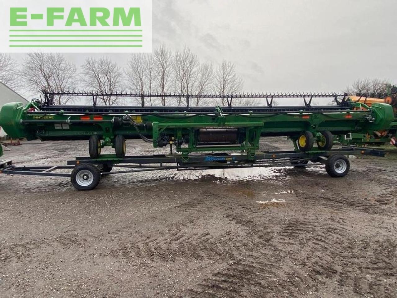John Deere 735d (10,66m) - Skærebord til korn: billede 4 John Deere 735d (10,66m) - Skærebord til korn: billede 4