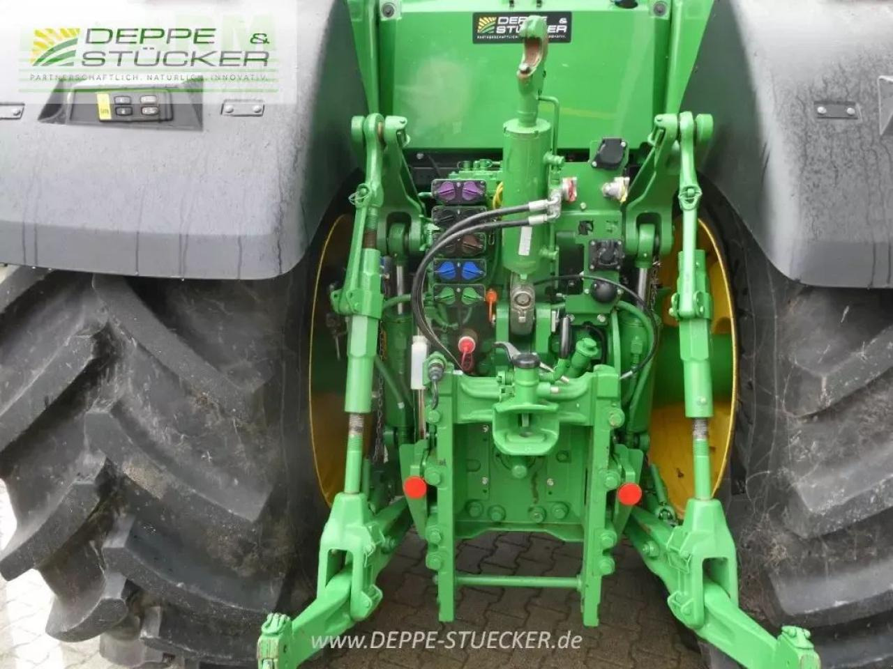 John Deere 7r 330 - Traktor: billede 5 John Deere 7r 330 - Traktor: billede 5