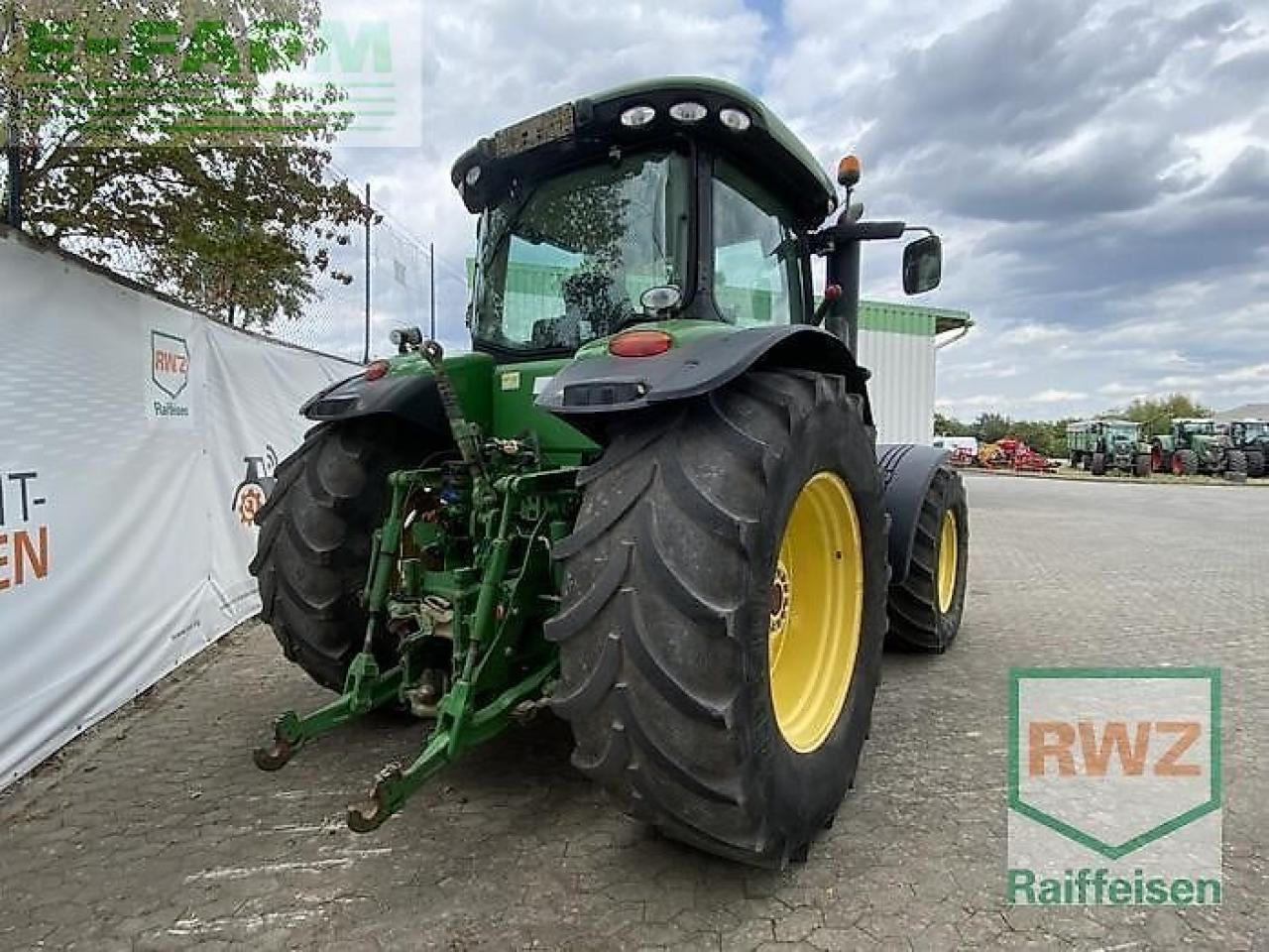 John Deere 8245r - Traktor: billede 2 John Deere 8245r - Traktor: billede 2