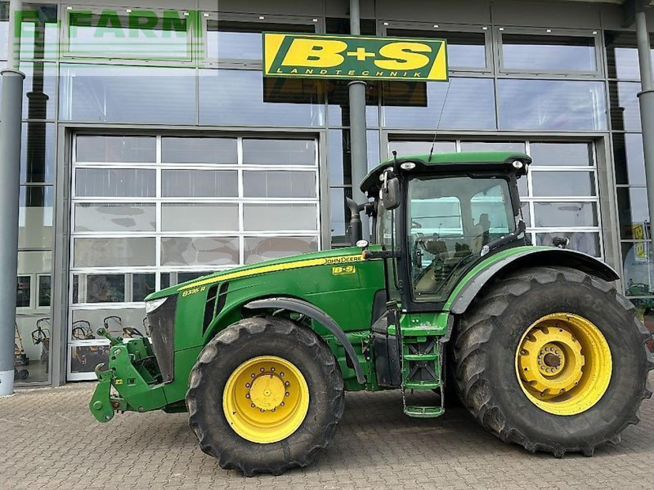 John Deere 8335r - Traktor: billede 1 John Deere 8335r - Traktor: billede 1