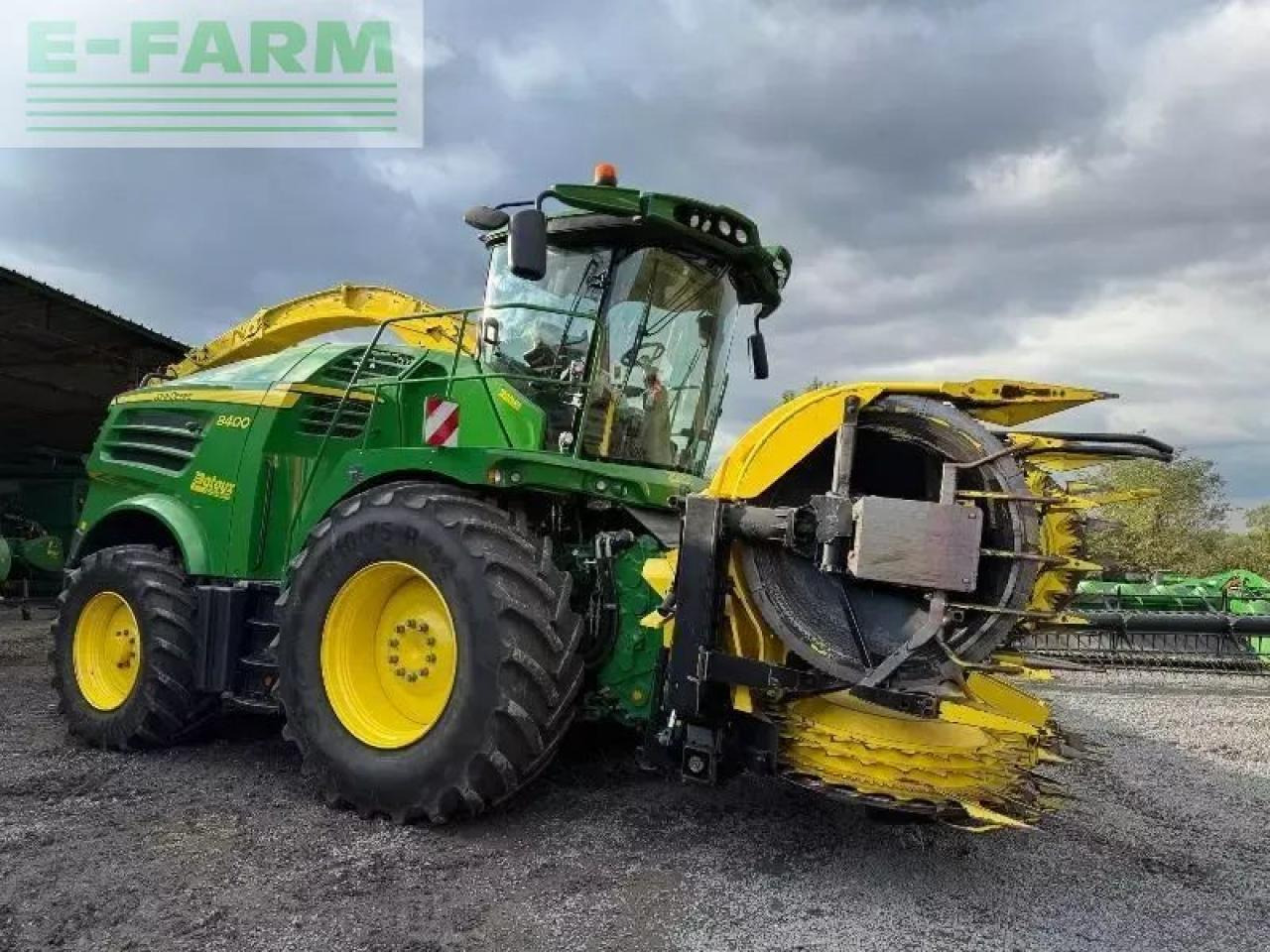 John Deere 8400 - Grønthøster: billede 3 John Deere 8400 - Grønthøster: billede 3