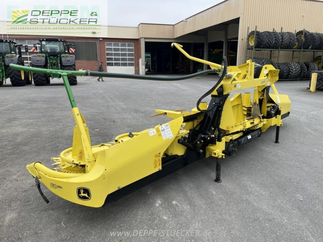 John Deere 8400 mit kemper 360 plus - Grønthøster: billede 2 John Deere 8400 mit kemper 360 plus - Grønthøster: billede 2