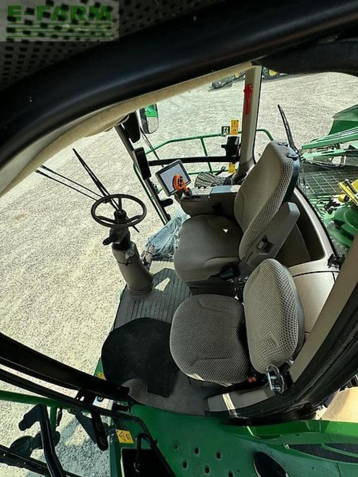 John Deere 8700 - Grønthøster: billede 3 John Deere 8700 - Grønthøster: billede 3