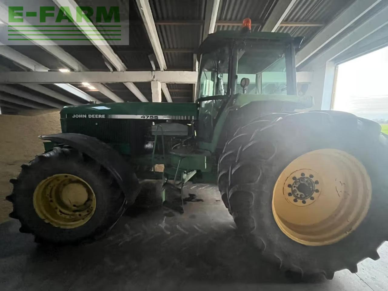 John Deere John Deere 4755 - Traktor: billede 1 John Deere John Deere 4755 - Traktor: billede 1