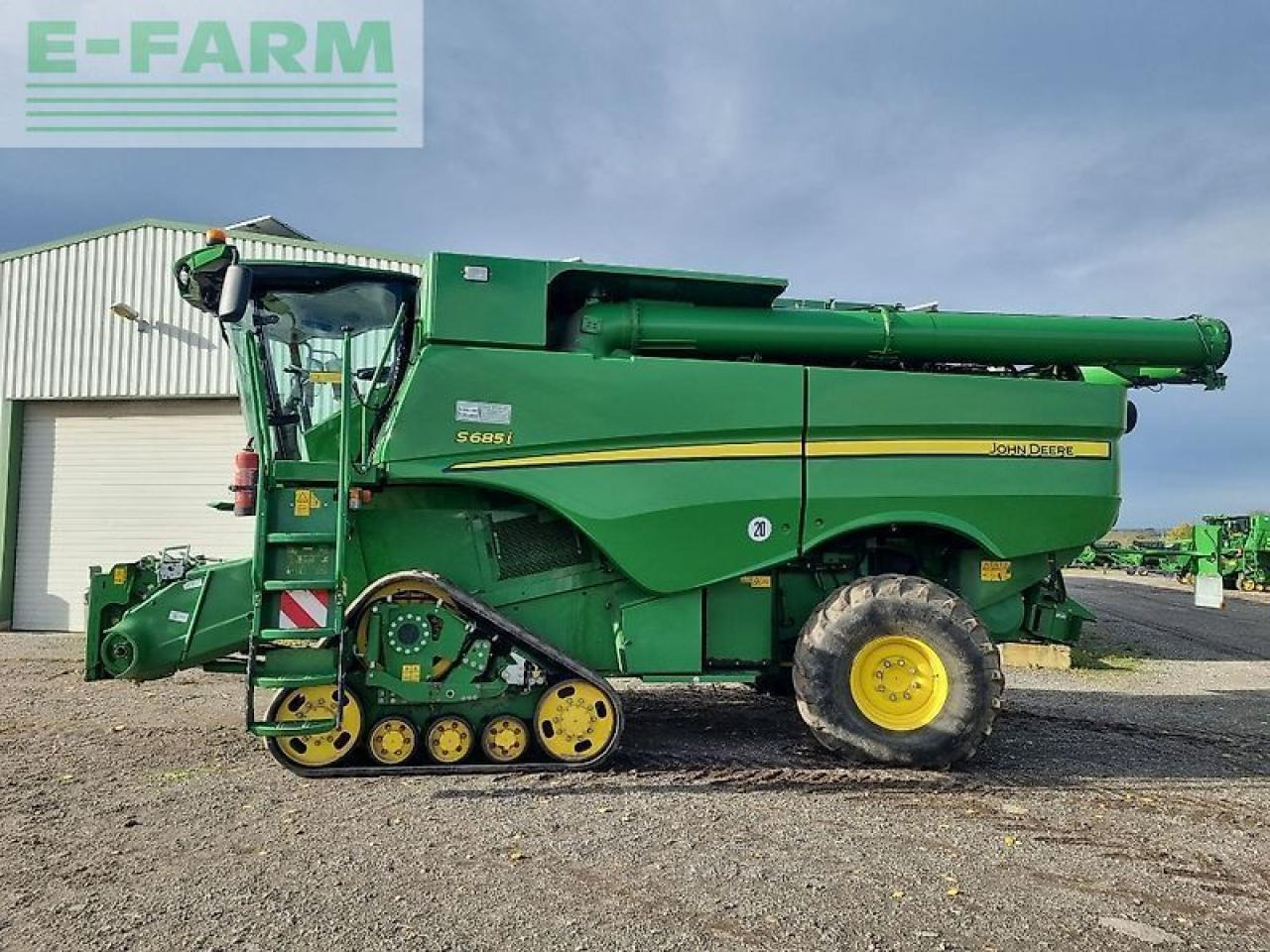 John Deere s685i my16 prod 20 - Mejetærsker: billede 1 John Deere s685i my16 prod 20 - Mejetærsker: billede 1