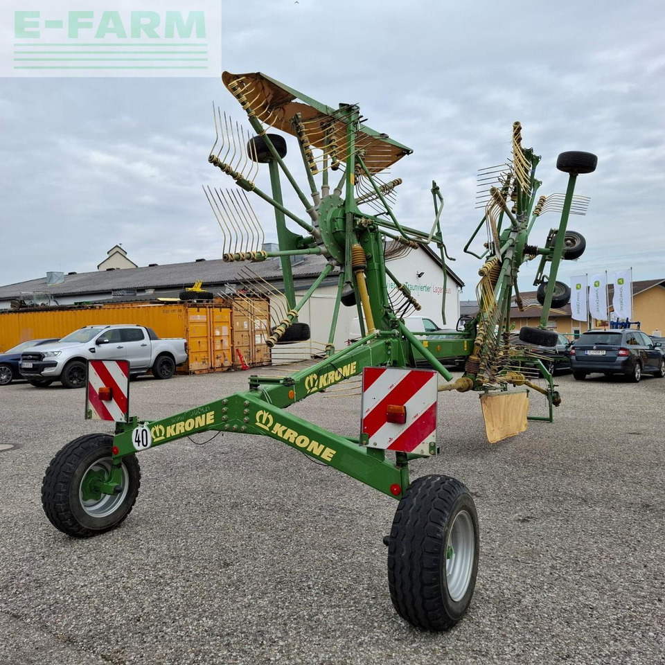 Krone Schwader - Høvender: billede 4 Krone Schwader - Høvender: billede 4