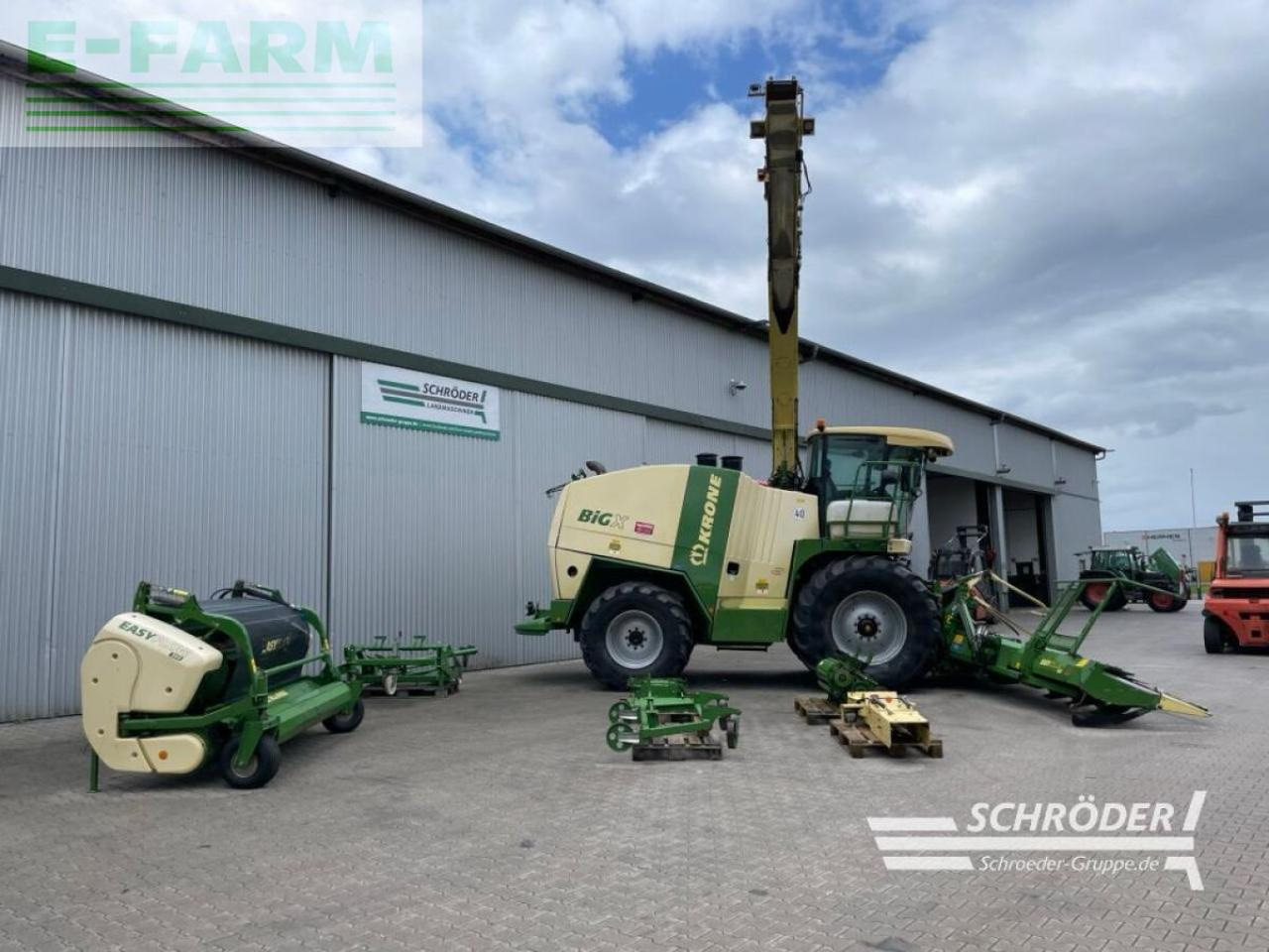 Krone big x 700 + easycollect 903 + easyflow - Grønthøster: billede 2 Krone big x 700 + easycollect 903 + easyflow - Grønthøster: billede 2