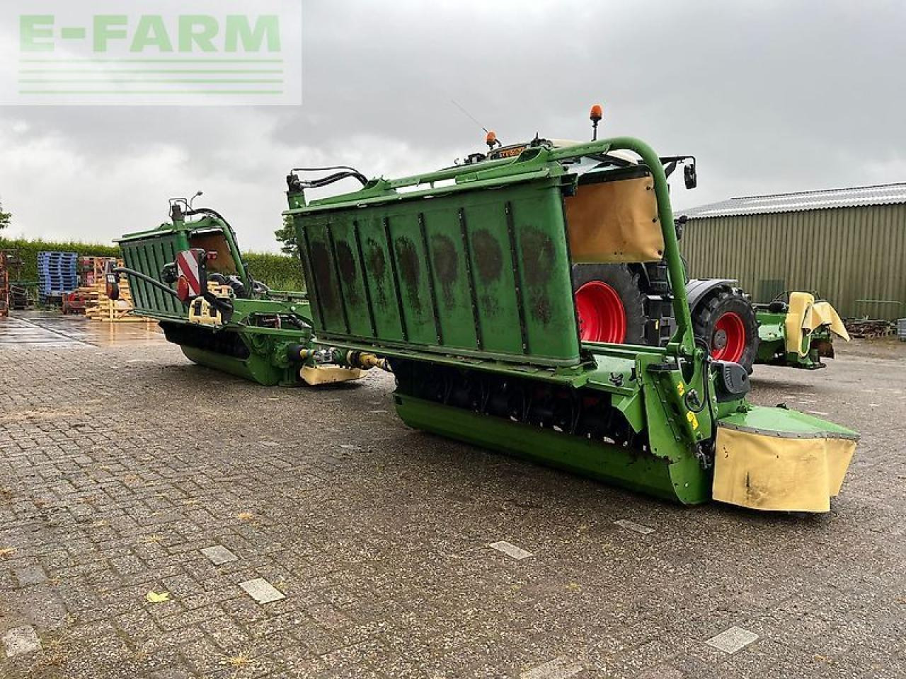 Krone ec b 870 cv collect + krone ec f 320 cv - Slåmaskine: billede 3 Krone ec b 870 cv collect + krone ec f 320 cv - Slåmaskine: billede 3