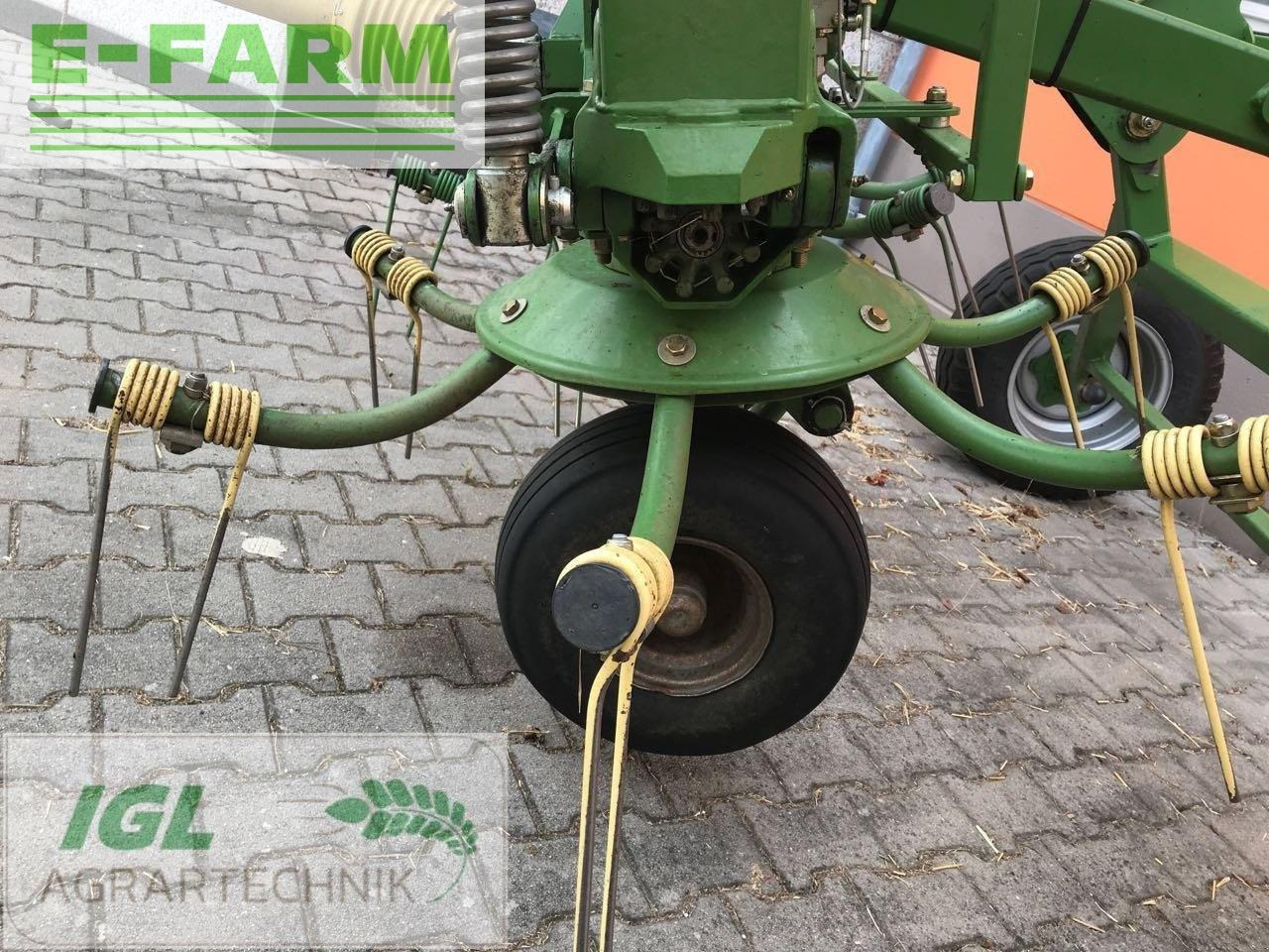 Krone kwt 8.82/8 - Høvender: billede 4 Krone kwt 8.82/8 - Høvender: billede 4