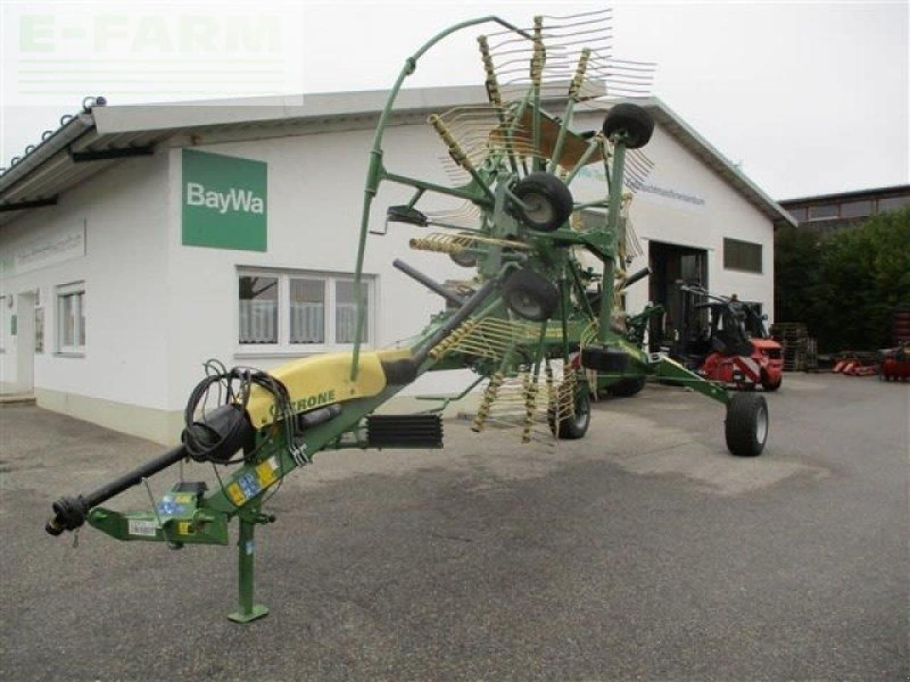 Krone swadro ts 680 twin #599 - Høvender: billede 1 Krone swadro ts 680 twin #599 - Høvender: billede 1