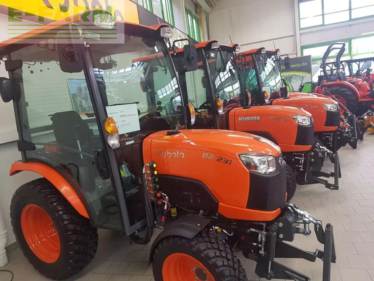 Kubota b2-231h cab ab 0,99% - Traktor: billede 2 Kubota b2-231h cab ab 0,99% - Traktor: billede 2