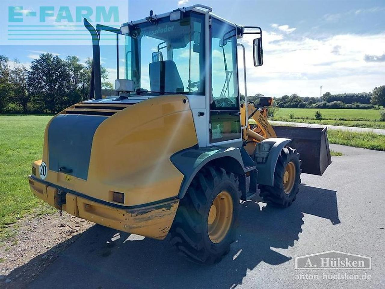 Liebherr 509 stereo inkl. schaufel und palettengabel - Minigravemaskine: billede 4 Liebherr 509 stereo inkl. schaufel und palettengabel - Minigravemaskine: billede 4