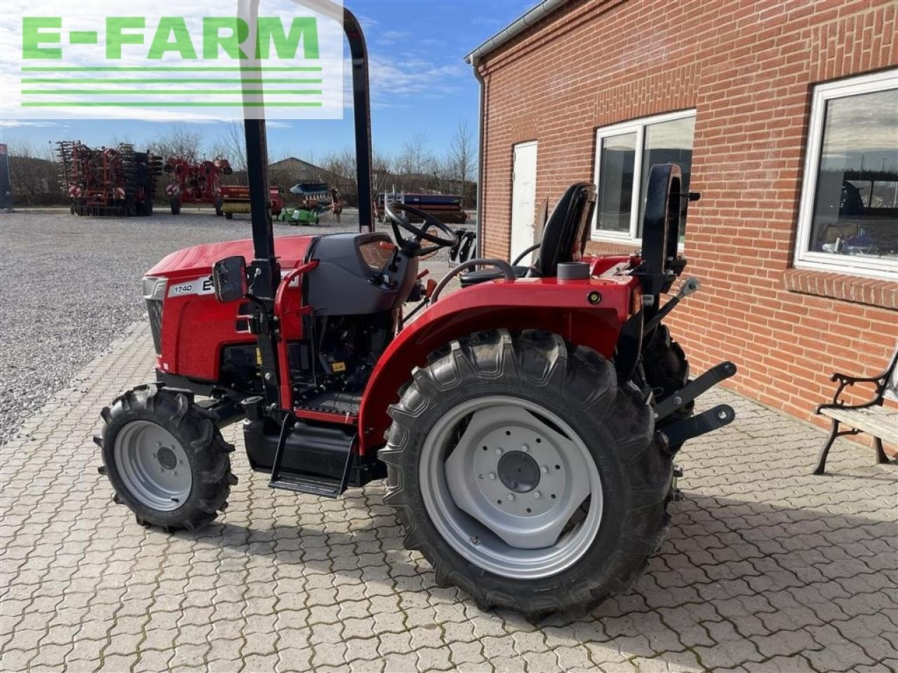 Massey Ferguson 1740e - Traktor: billede 2 Massey Ferguson 1740e - Traktor: billede 2