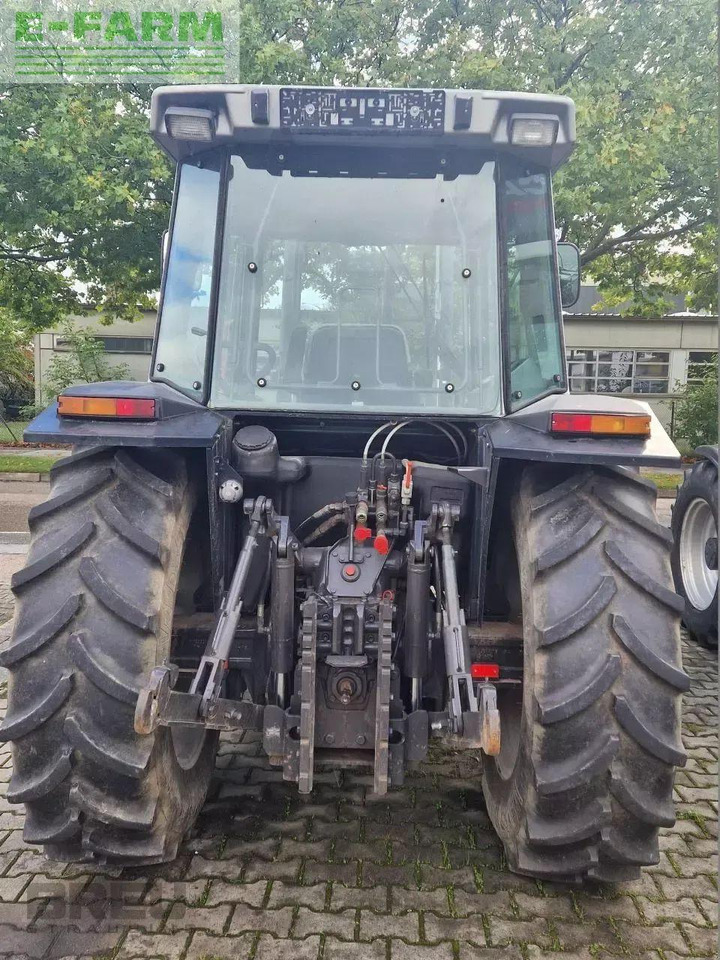 Massey Ferguson 3065 allrad autotronic - Traktor: billede 5 Massey Ferguson 3065 allrad autotronic - Traktor: billede 5