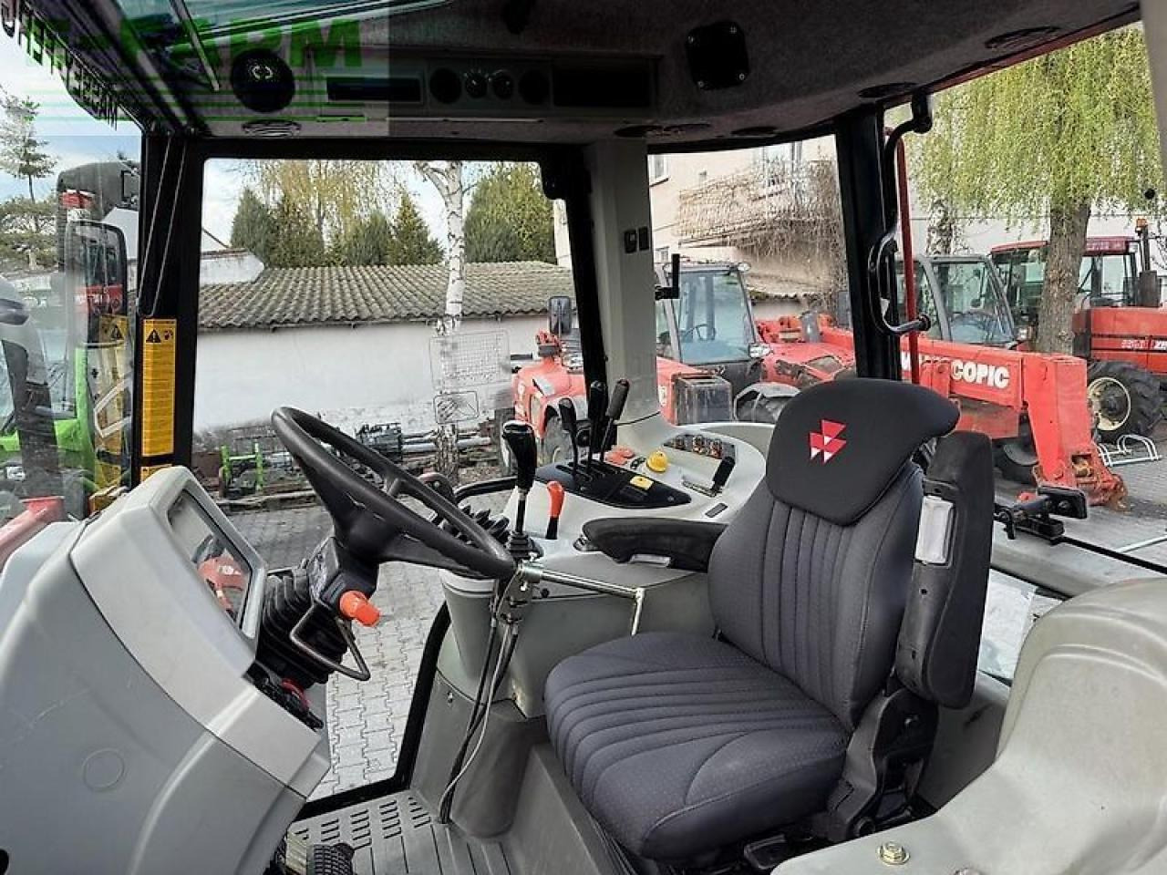 Traktor Massey Ferguson 5455 + faucheux prestige 120: billede 10 Traktor Massey Ferguson 5455 + faucheux prestige 120: billede 10