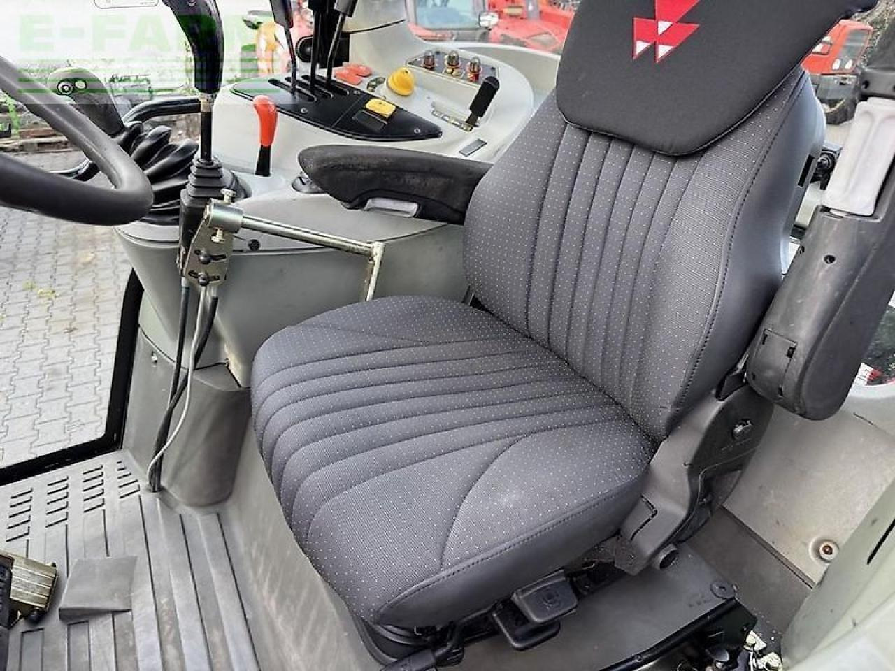 Traktor Massey Ferguson 5455 + faucheux prestige 120: billede 11 Traktor Massey Ferguson 5455 + faucheux prestige 120: billede 11