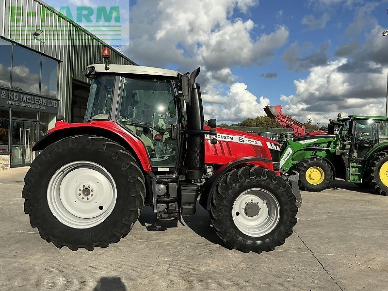 Massey Ferguson 6713s dyna6 tractor (st24311) - Traktor: billede 1 Massey Ferguson 6713s dyna6 tractor (st24311) - Traktor: billede 1