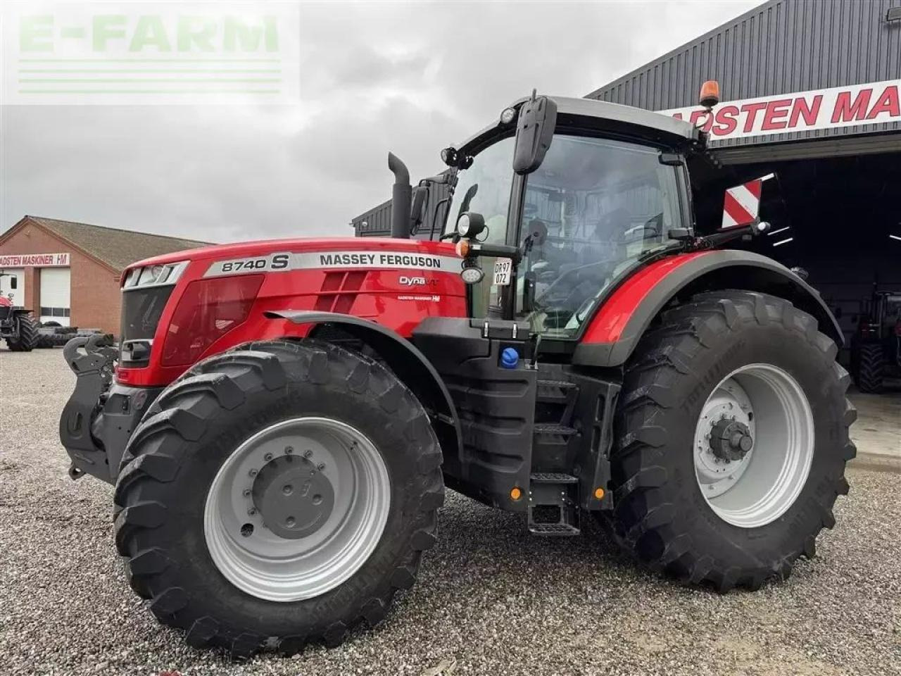 Massey Ferguson 8740s dyna vt exclusive Exclusive - Traktor: billede 2 Massey Ferguson 8740s dyna vt exclusive Exclusive - Traktor: billede 2