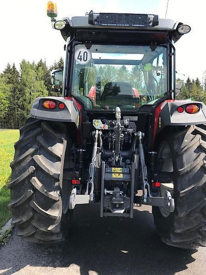 Massey Ferguson mf 5711 dyna-4 - Traktor: billede 3 Massey Ferguson mf 5711 dyna-4 - Traktor: billede 3