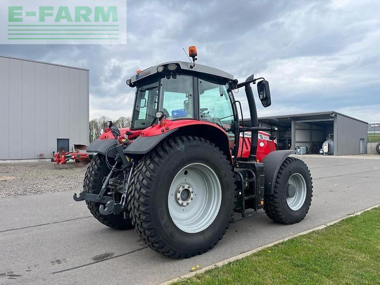Massey Ferguson mf 6716 s dyna-vt efficient Efficient - Traktor: billede 3 Massey Ferguson mf 6716 s dyna-vt efficient Efficient - Traktor: billede 3