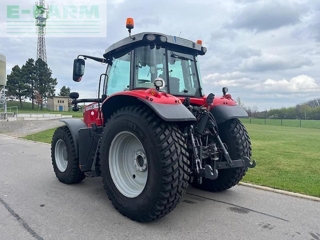 Massey Ferguson mf 6716 s dyna-vt efficient Efficient - Traktor: billede 4 Massey Ferguson mf 6716 s dyna-vt efficient Efficient - Traktor: billede 4