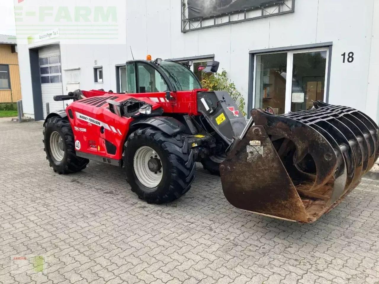 Massey Ferguson th. 7038 - Teleskop truck: billede 5 Massey Ferguson th. 7038 - Teleskop truck: billede 5