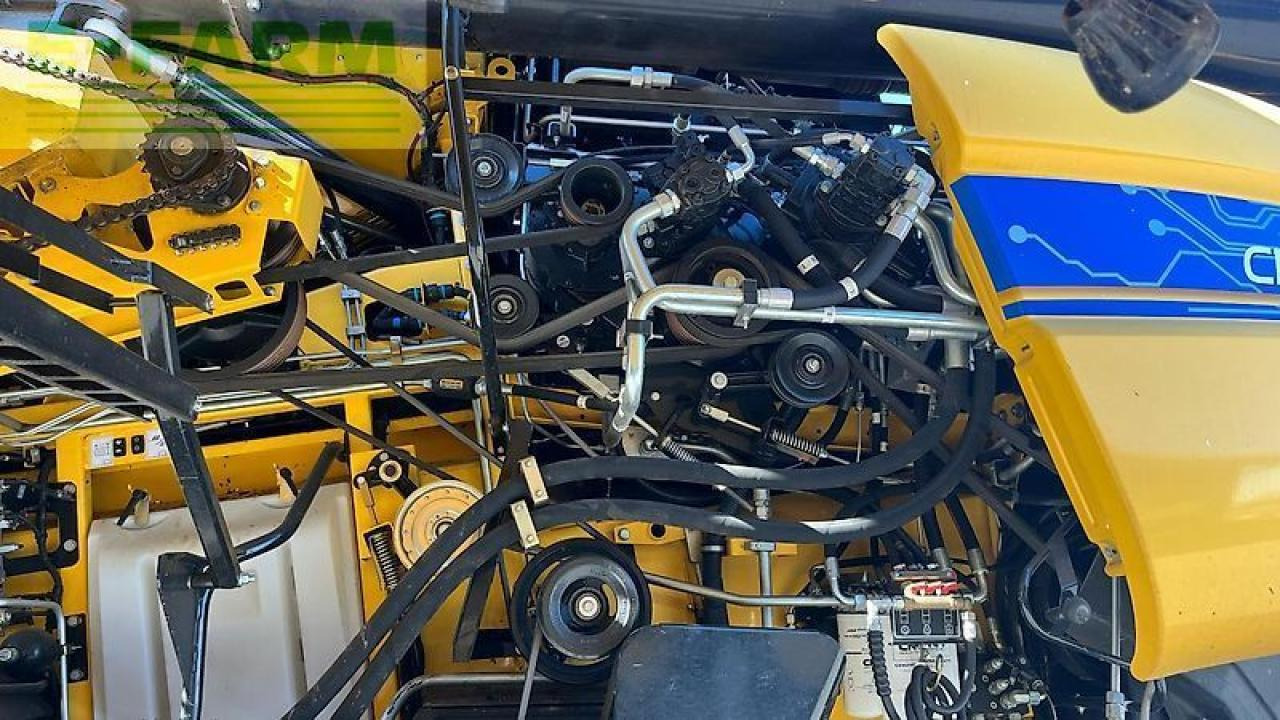 New Holland cr 8.90 raupe 14500 liter korntank track + sw + sww intellisense - Mejetærsker: billede 3 New Holland cr 8.90 raupe 14500 liter korntank track + sw + sww intellisense - Mejetærsker: billede 3