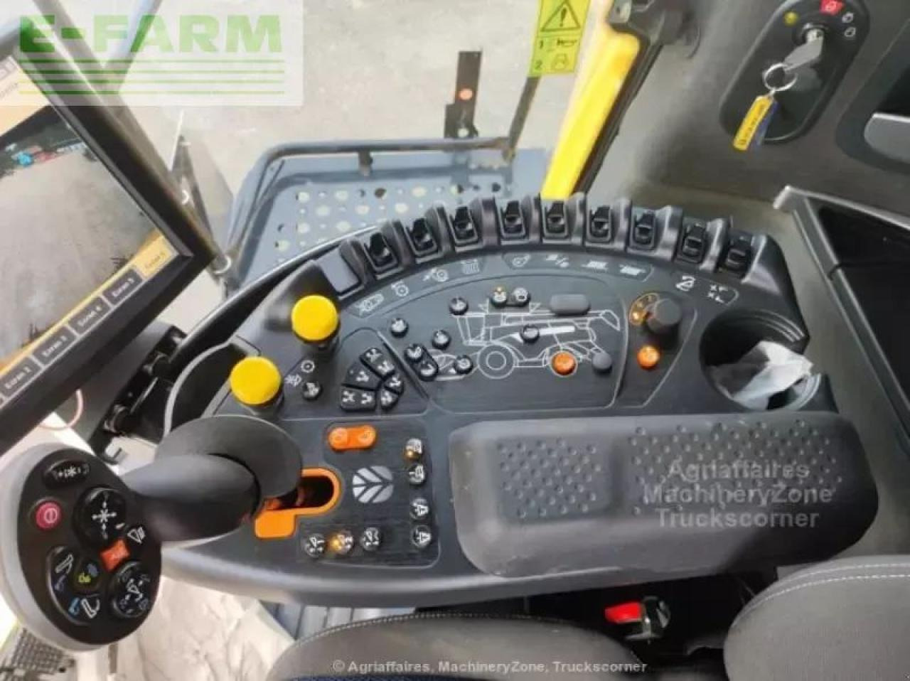 New Holland cr 9.80 - Mejetærsker: billede 4 New Holland cr 9.80 - Mejetærsker: billede 4