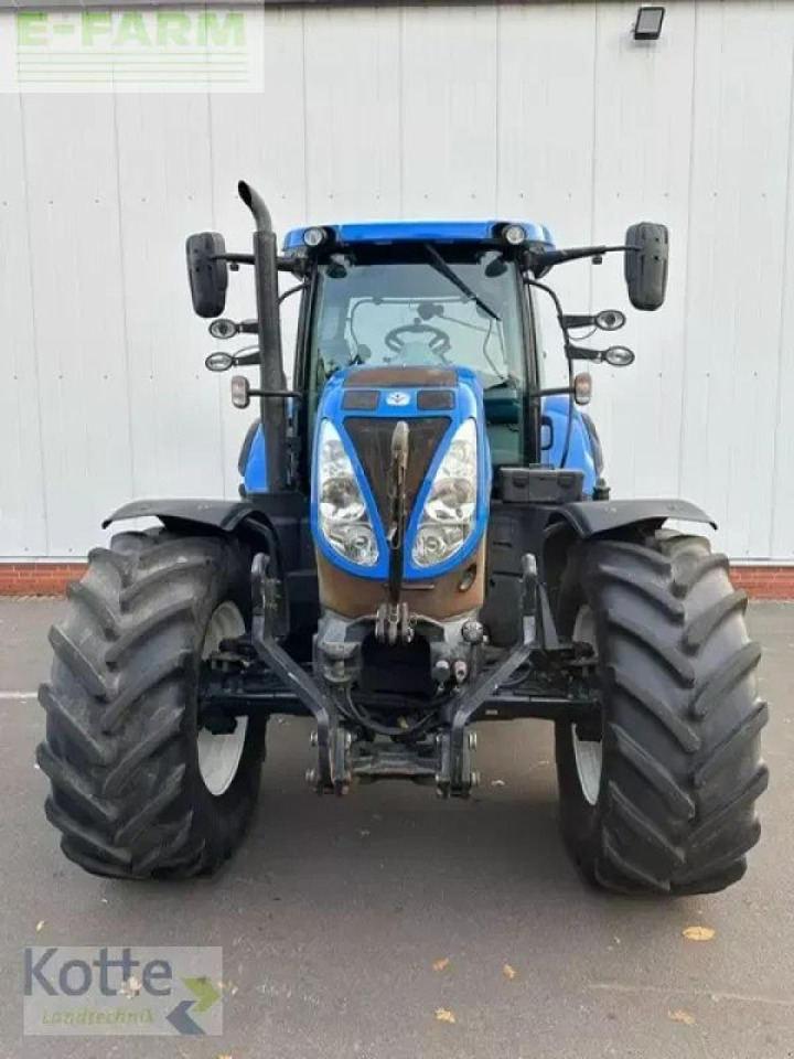 New Holland t 7.210 - Traktor: billede 4 New Holland t 7.210 - Traktor: billede 4