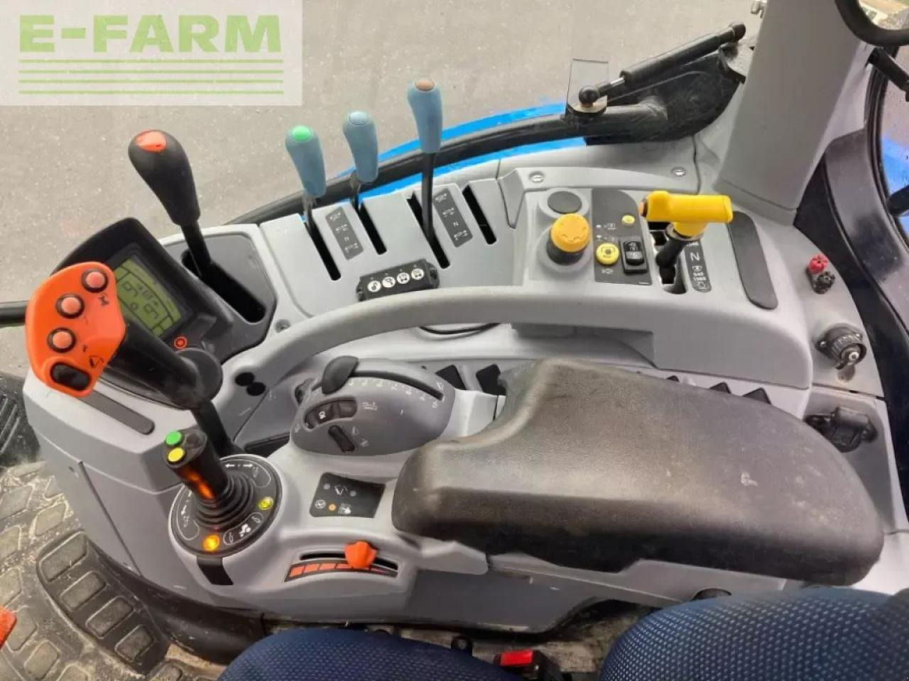 New Holland t6.155 - Traktor: billede 3 New Holland t6.155 - Traktor: billede 3