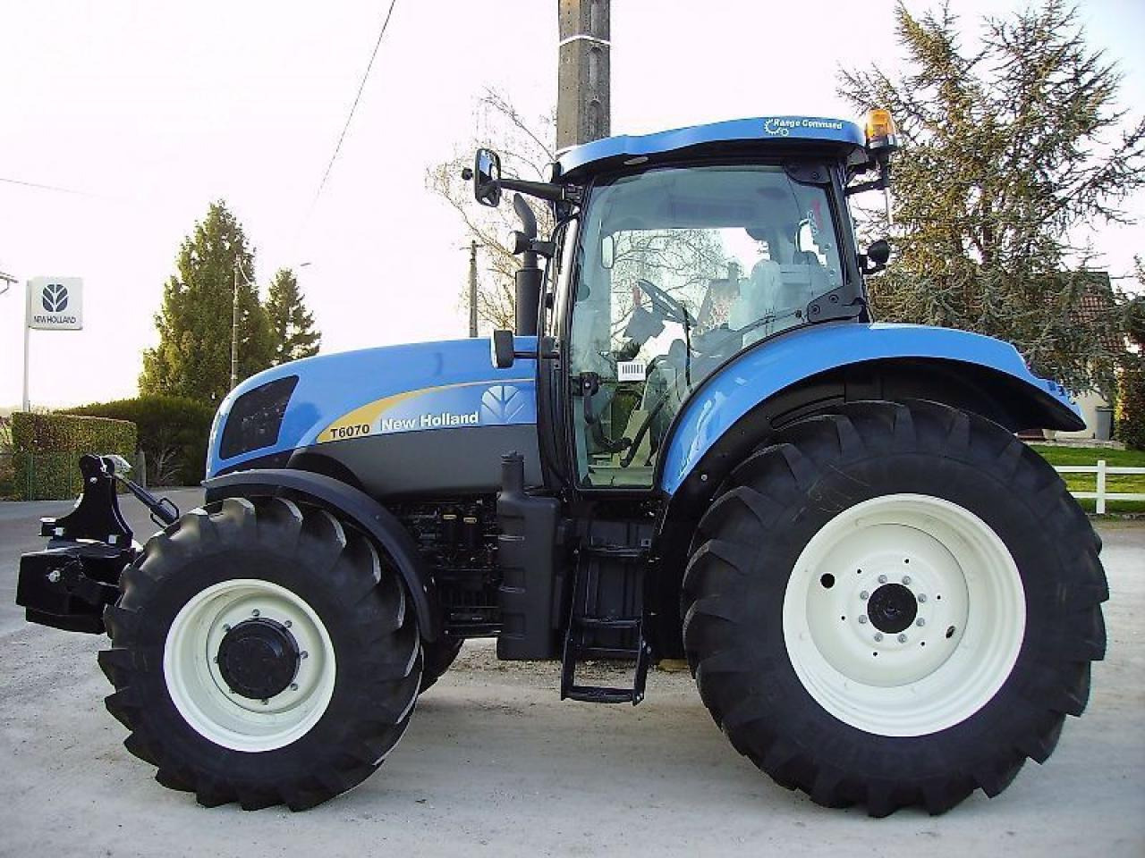 New Holland t6070 range & power command - Traktor: billede 1 New Holland t6070 range & power command - Traktor: billede 1
